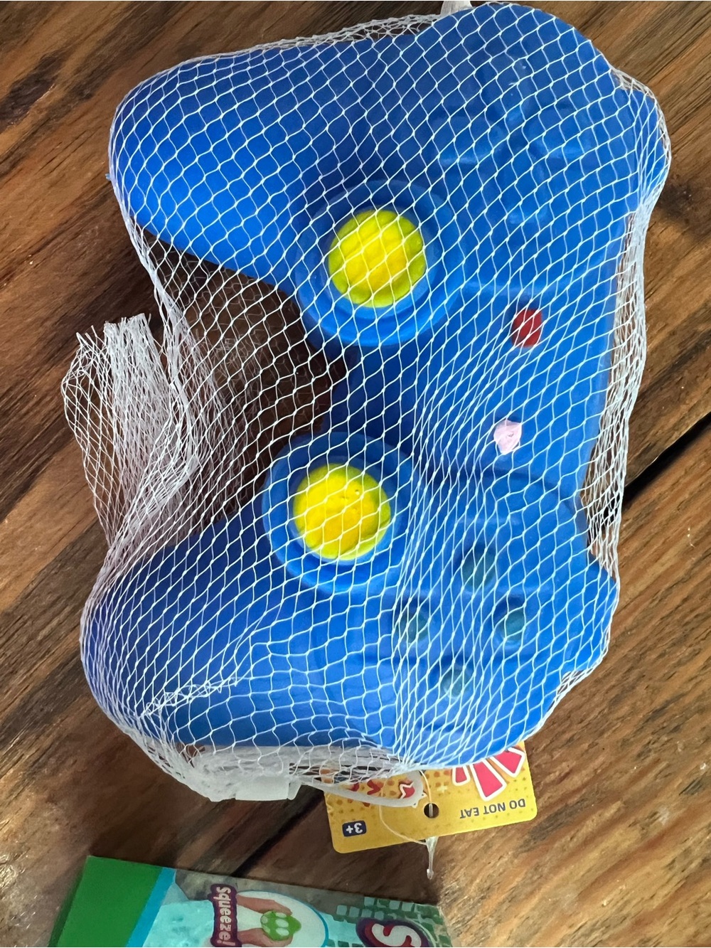 Gamer Squishy Bundle! ๐ฒ๐ฎ๐๐ง - Picture 10 of 11